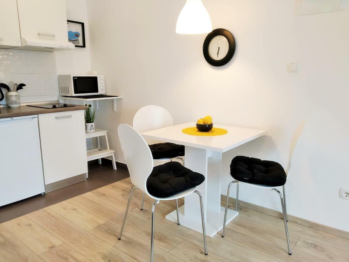 Apartments Agava Нин Экстерьер фото